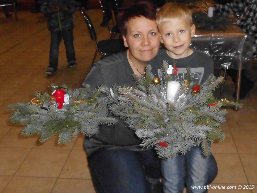 2015 11 27 Adventsbasteln 06.jpg